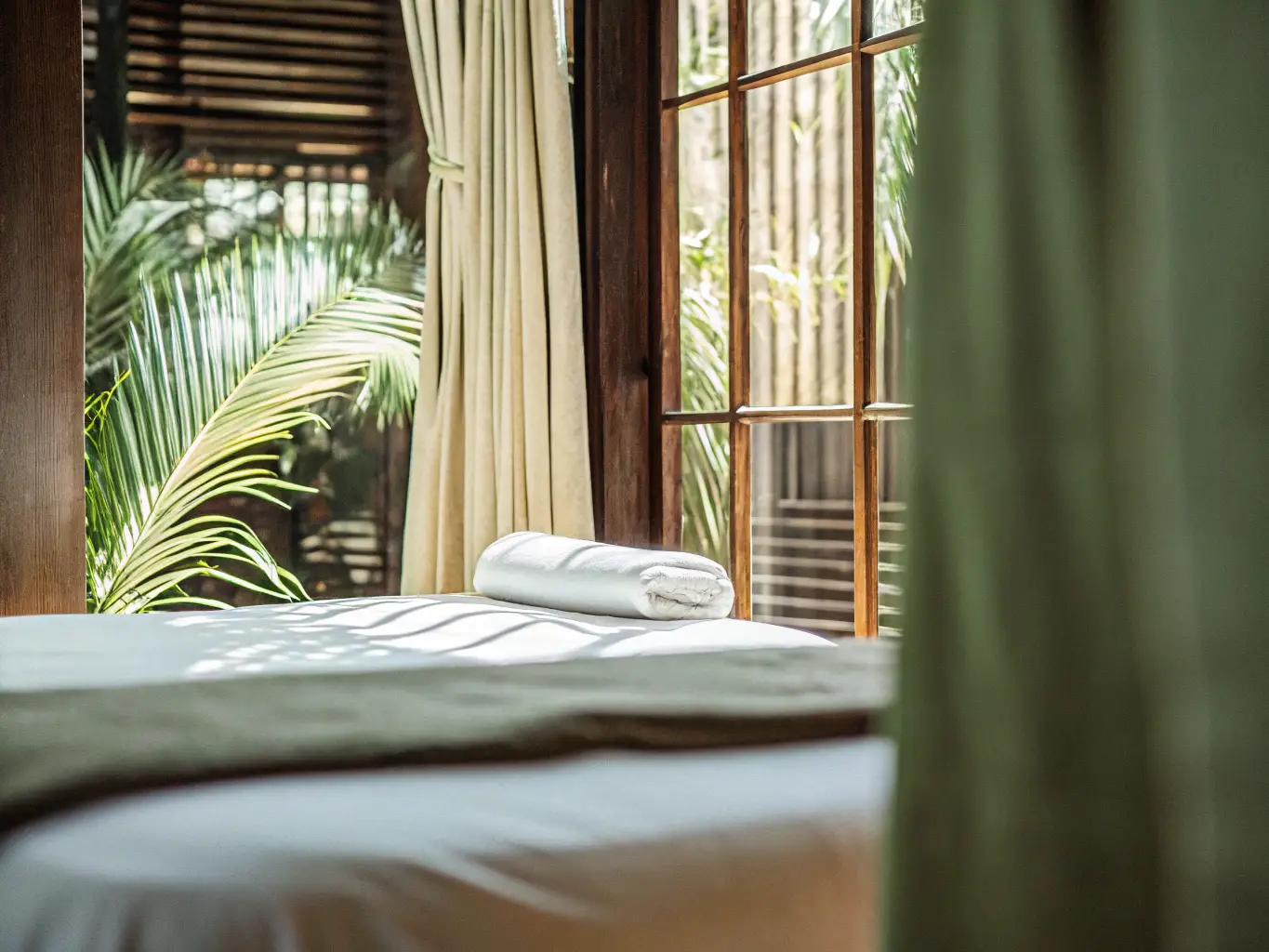 Private accommodation suite at Silkworth Thailand retreat