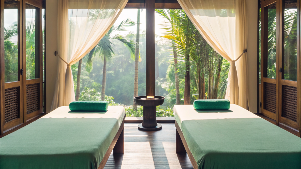 Soft curtains and tropical greenery in a peaceful Thai retreat room